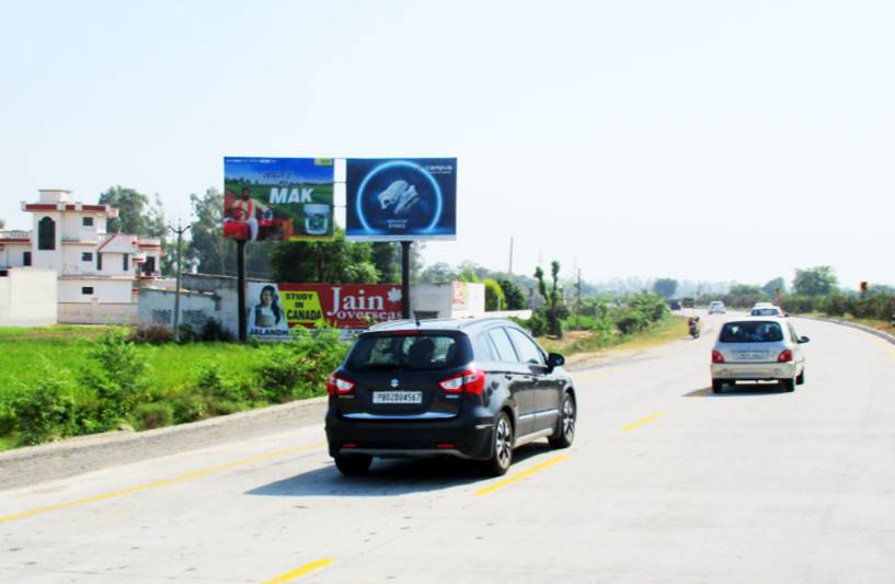 Outdoor Advertising image