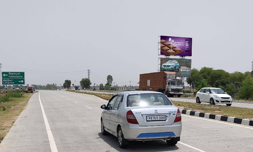 Outdoor Advertising image