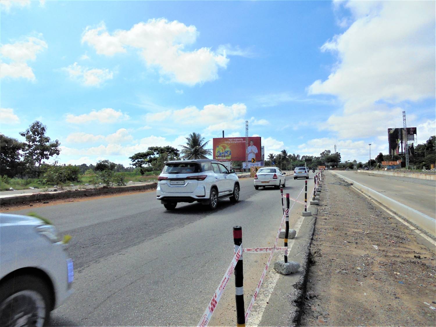 Outdoor Advertising image