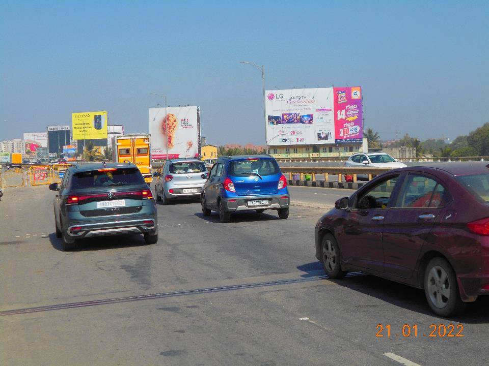 Outdoor Advertising image