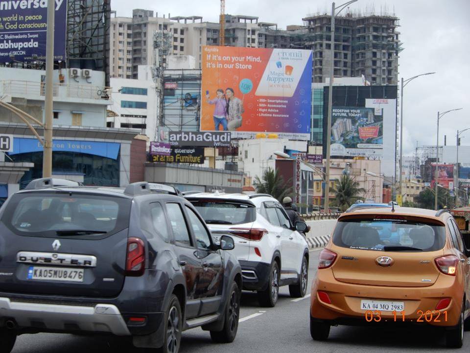 Outdoor Advertising image