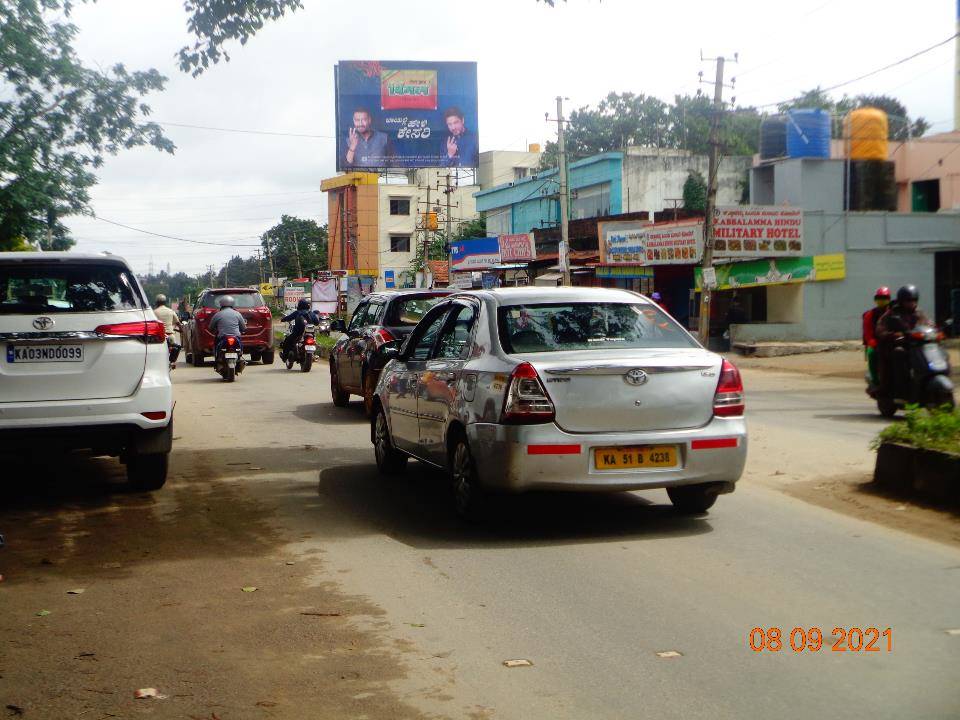 Outdoor Advertising image