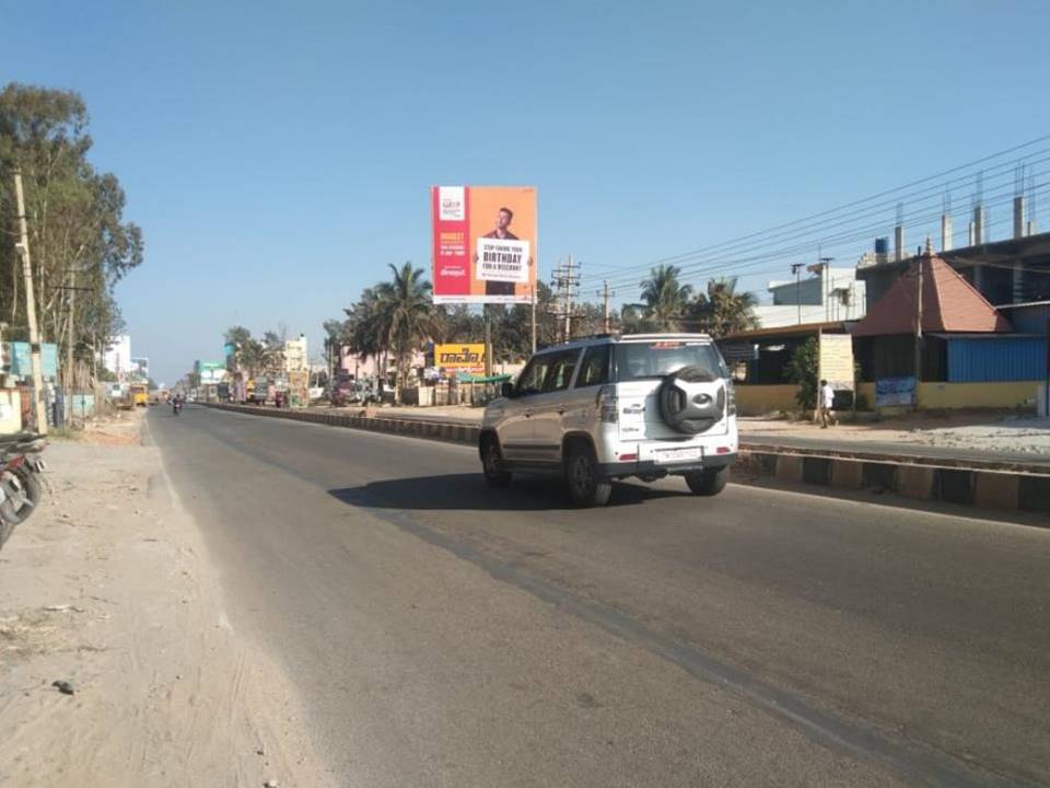 Outdoor Advertising image