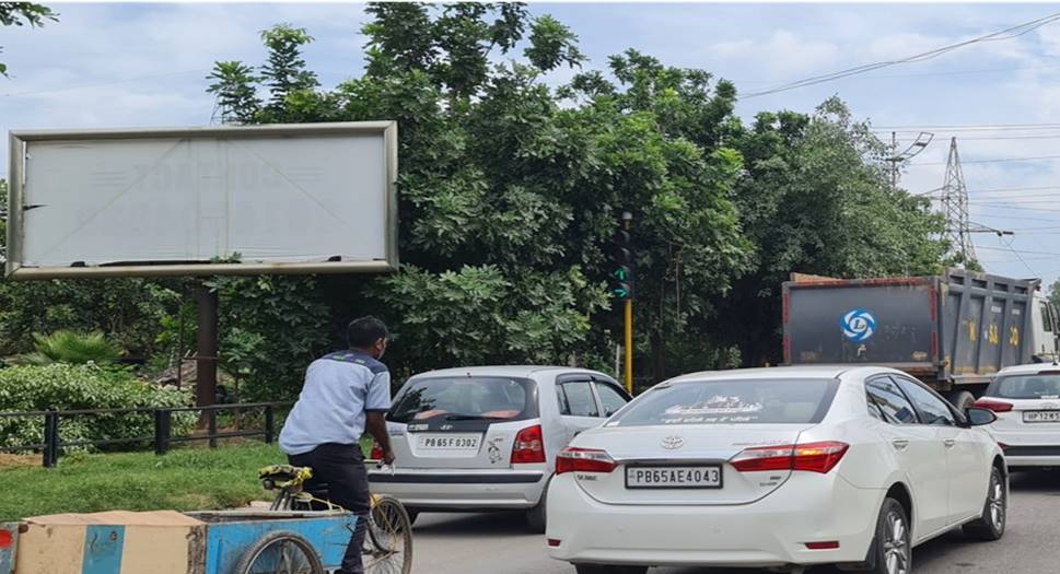 Outdoor Advertising image