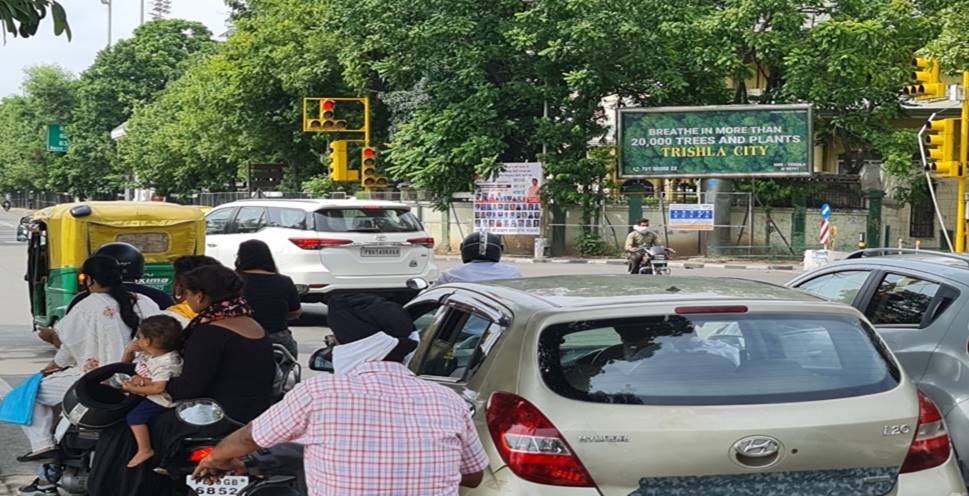 Outdoor Advertising image