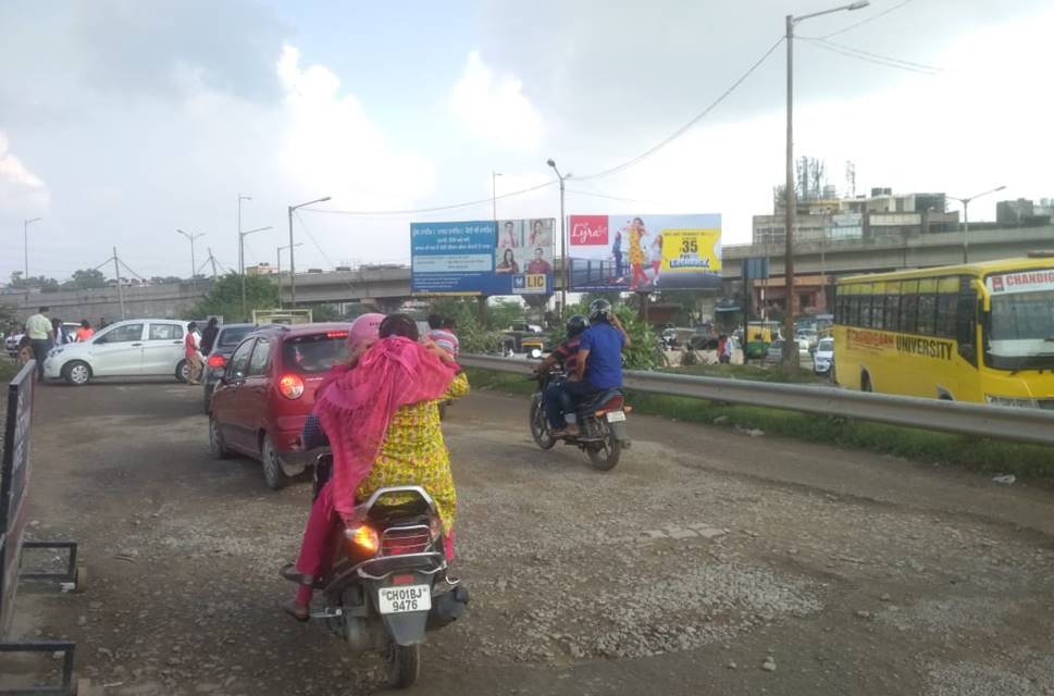 Outdoor Advertising image