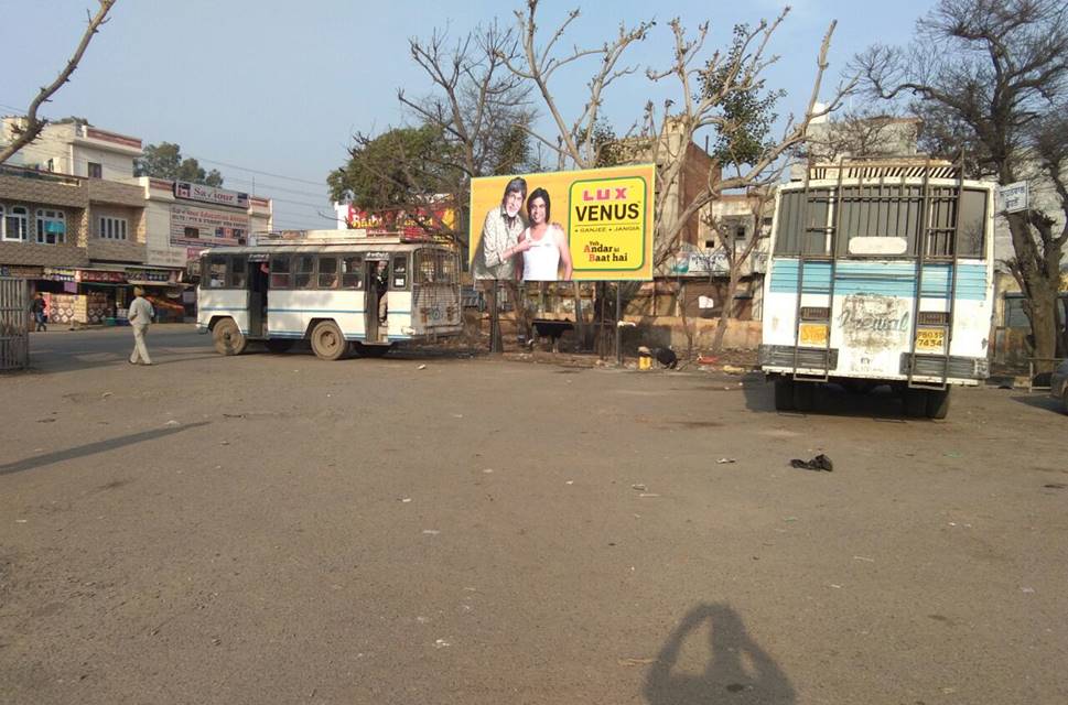 Outdoor Advertising image