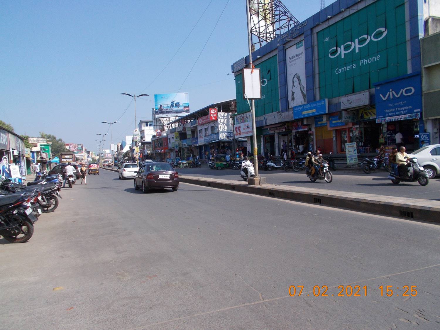 Outdoor Advertising image