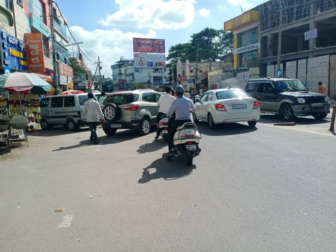 Outdoor Advertising image