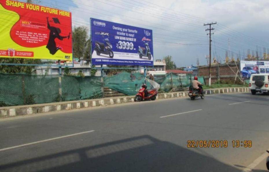 Outdoor Advertising image