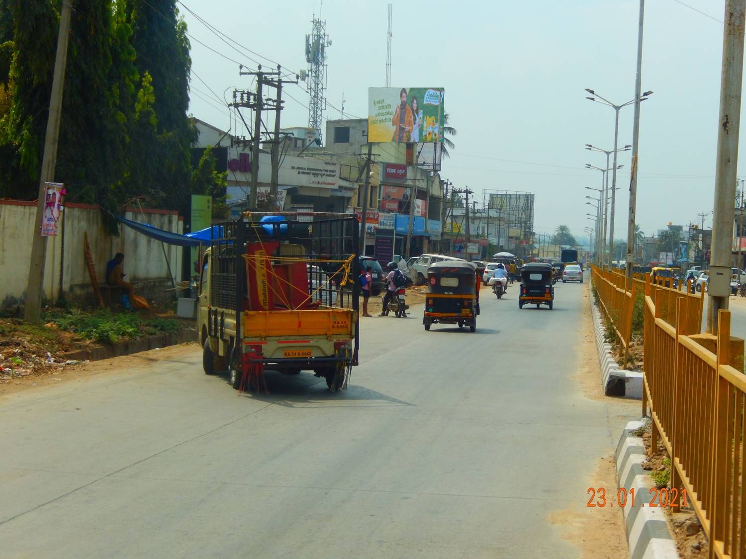 Outdoor Advertising image