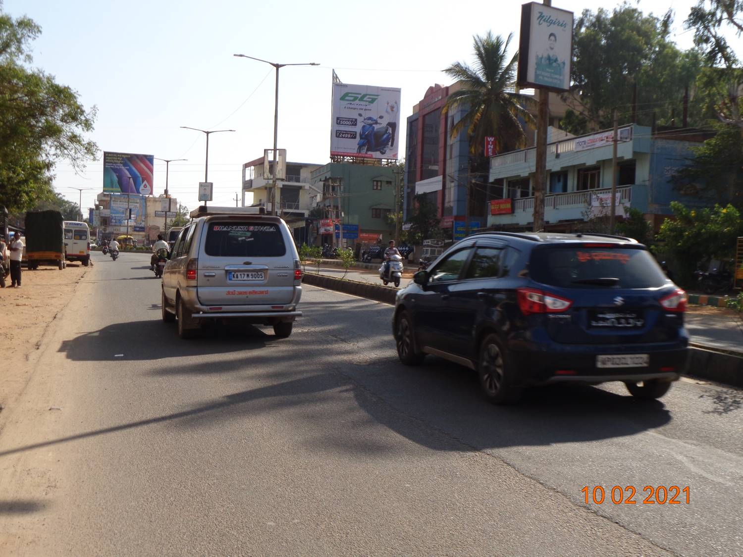 Outdoor Advertising image