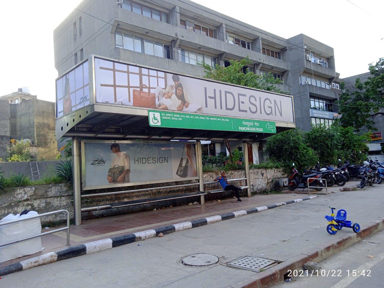 Outdoor Advertising image
