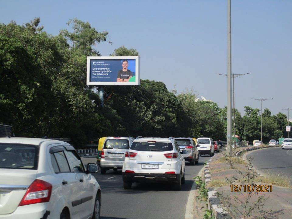 Outdoor Advertising image