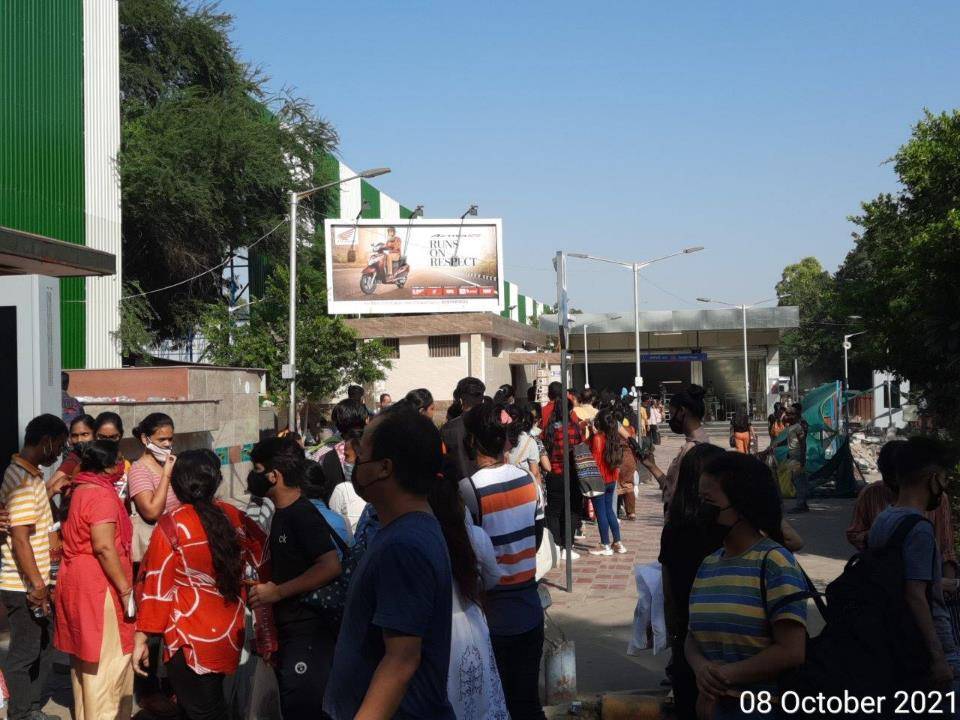 Outdoor Advertising image