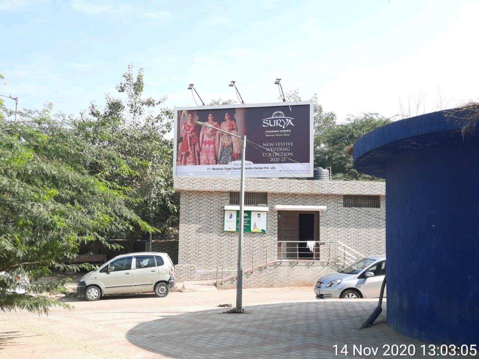 Outdoor Advertising image