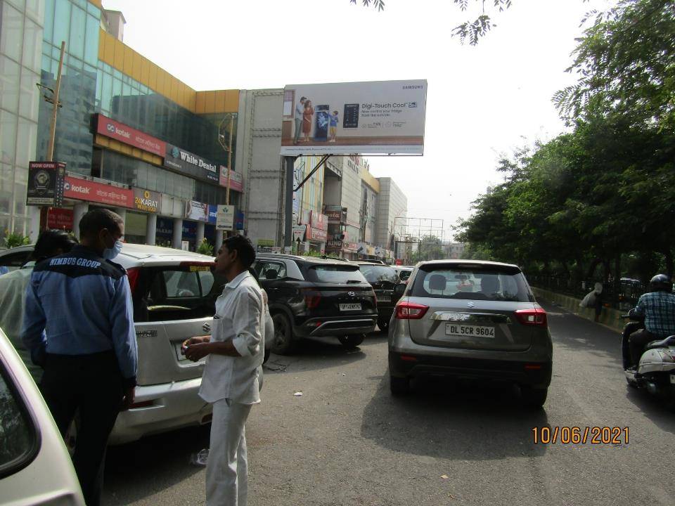 Outdoor Advertising image