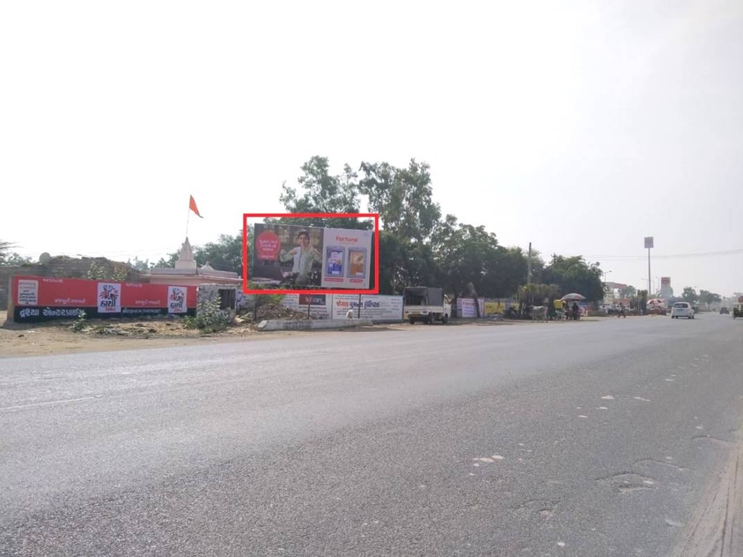 Outdoor Advertising image