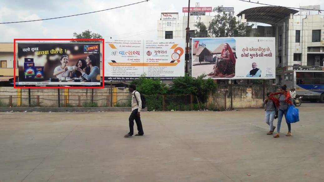 Outdoor Advertising image