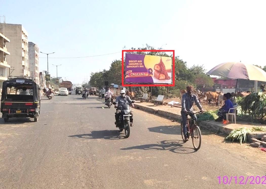 Outdoor Advertising image