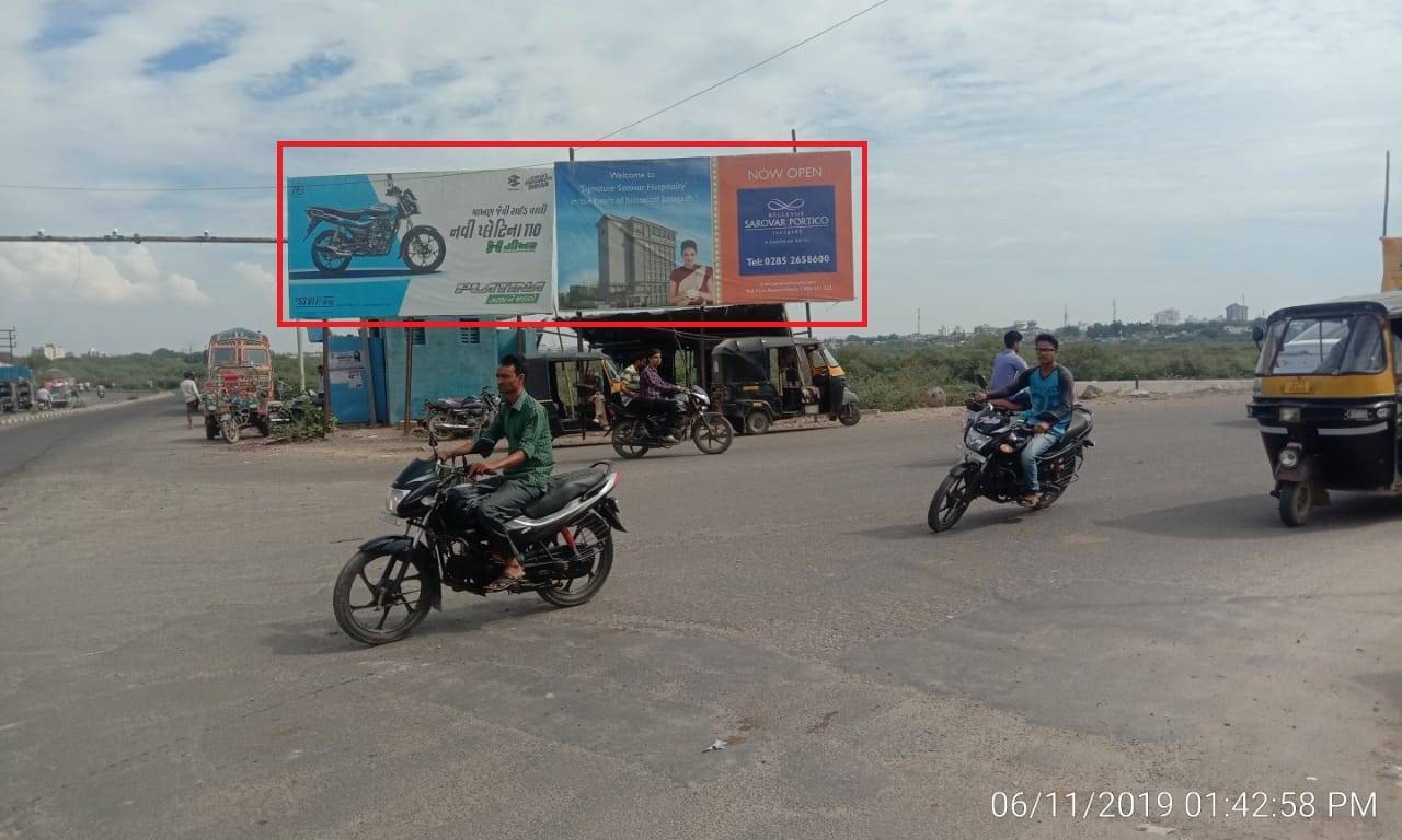 Outdoor Advertising image