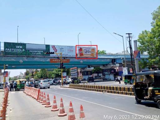 Outdoor Advertising image