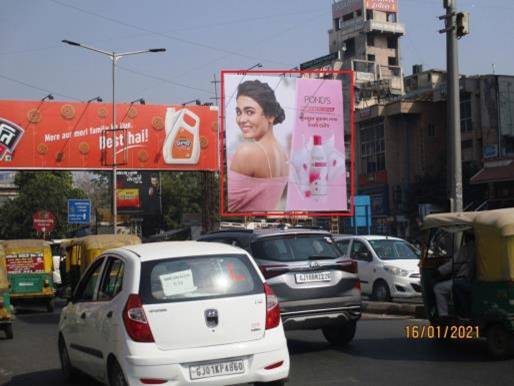 Outdoor Advertising image