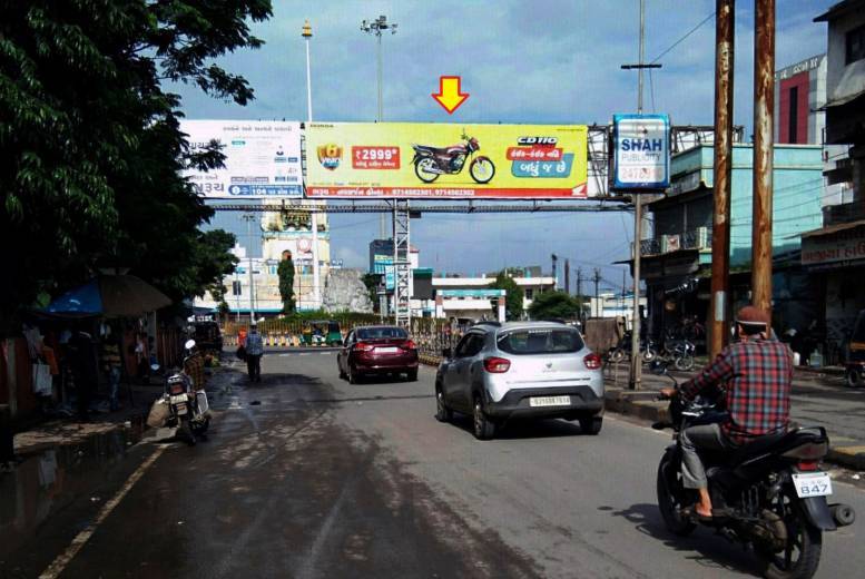 Outdoor Advertising image