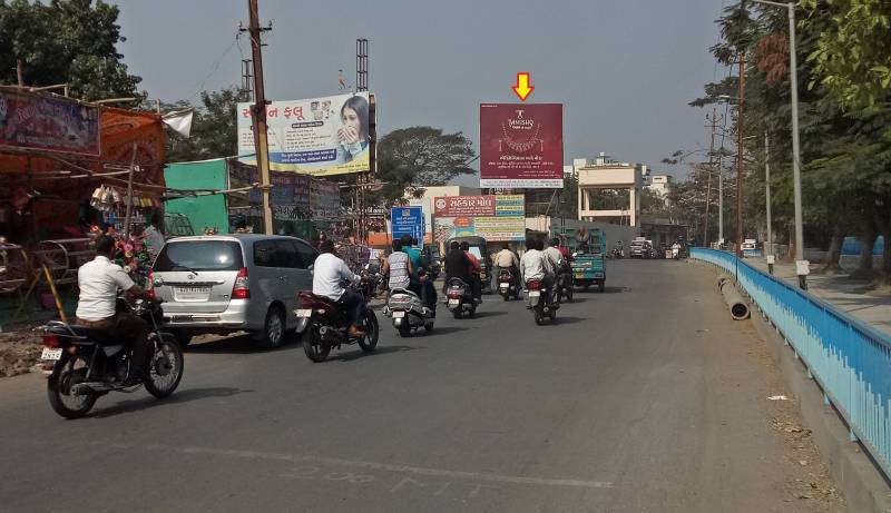 Outdoor Advertising image