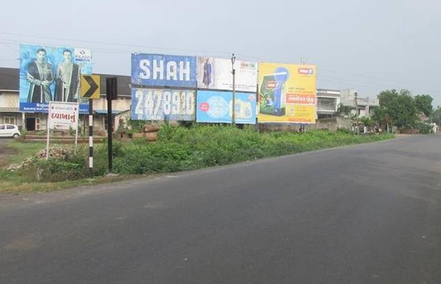 Outdoor Advertising image