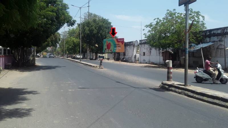 Outdoor Advertising image