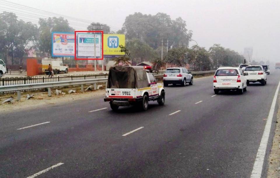 Outdoor Advertising image