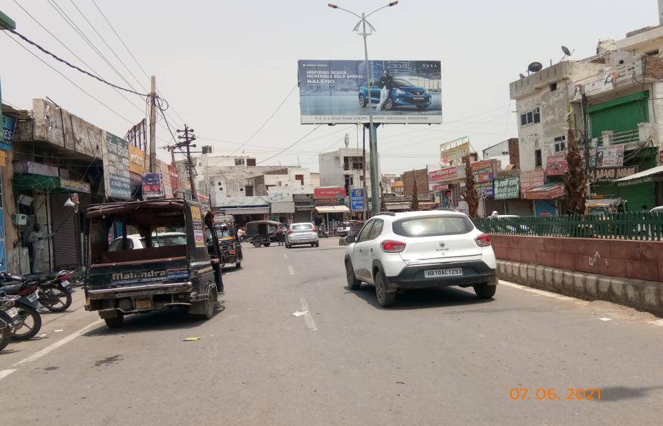 Outdoor Advertising image