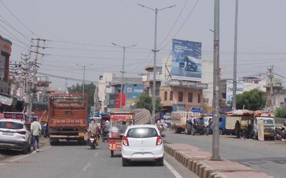 Outdoor Advertising image