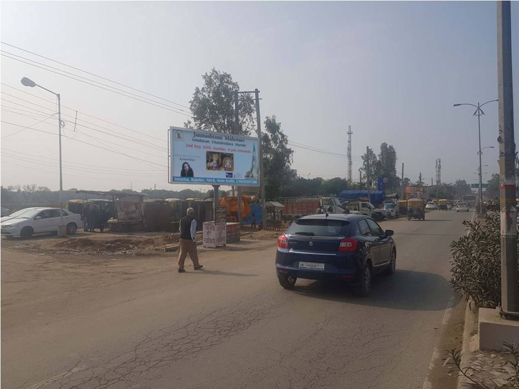 Outdoor Advertising image