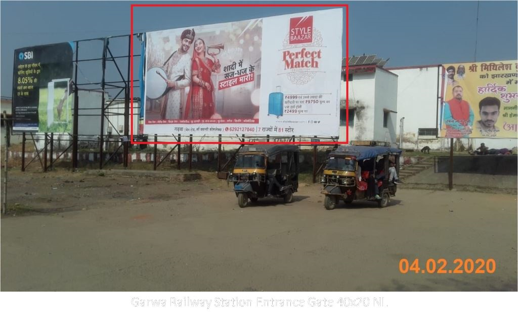 Outdoor Advertising image