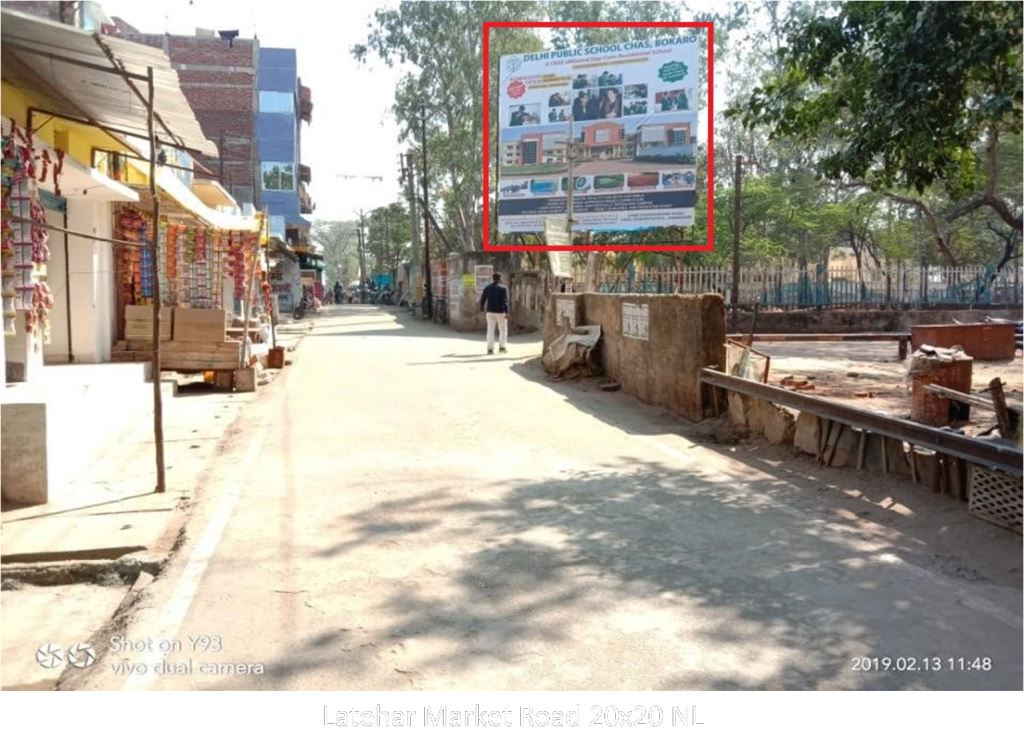 Outdoor Advertising image