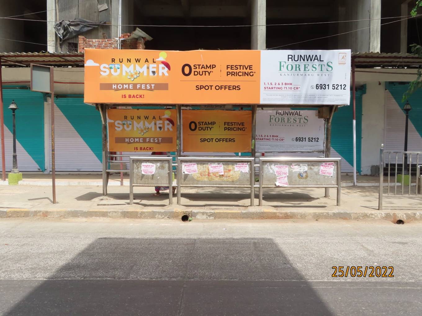 Outdoor Advertising image