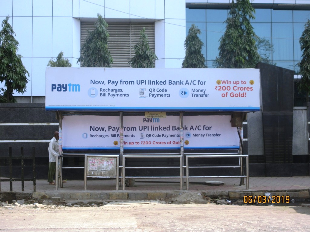 Outdoor Advertising image