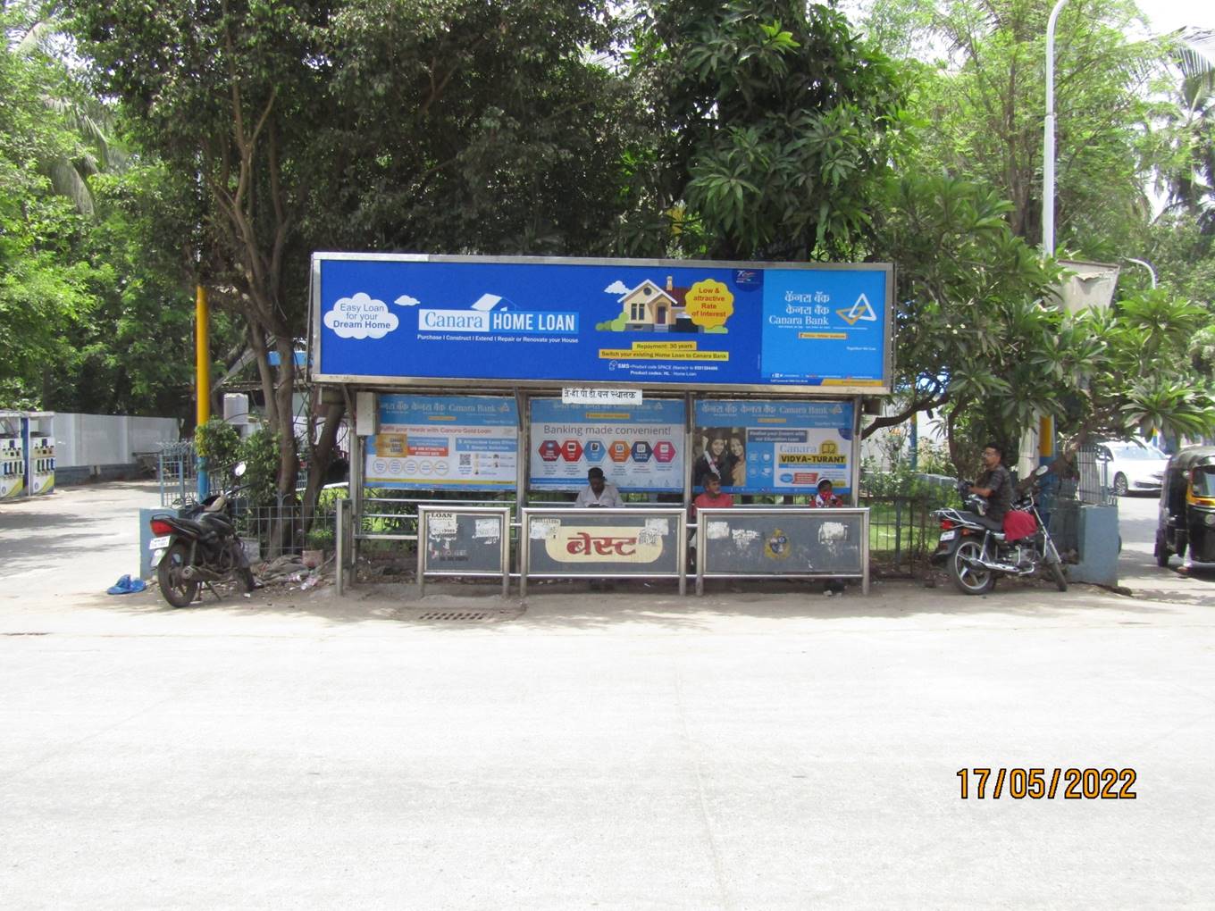 Outdoor Advertising image