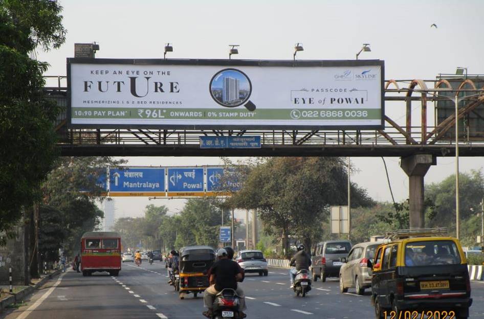 Outdoor Advertising image