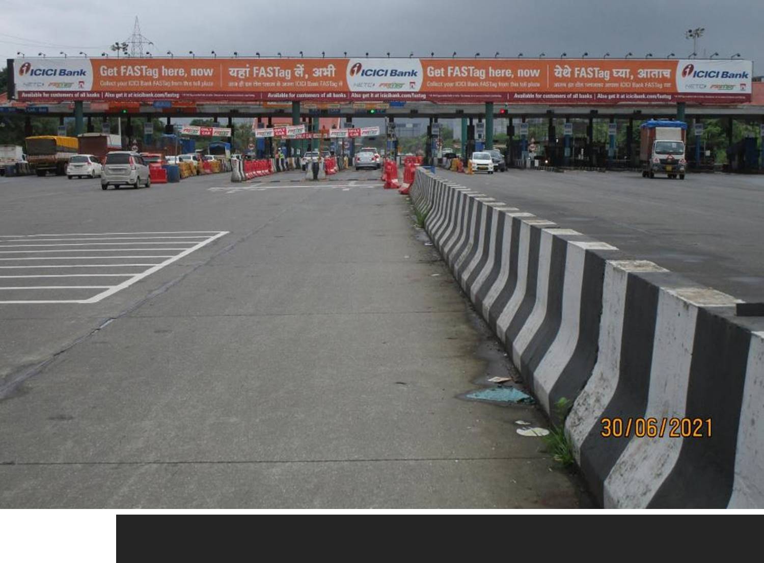 Outdoor Advertising image