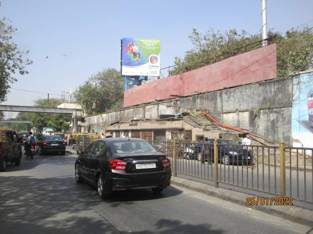 Outdoor Advertising image