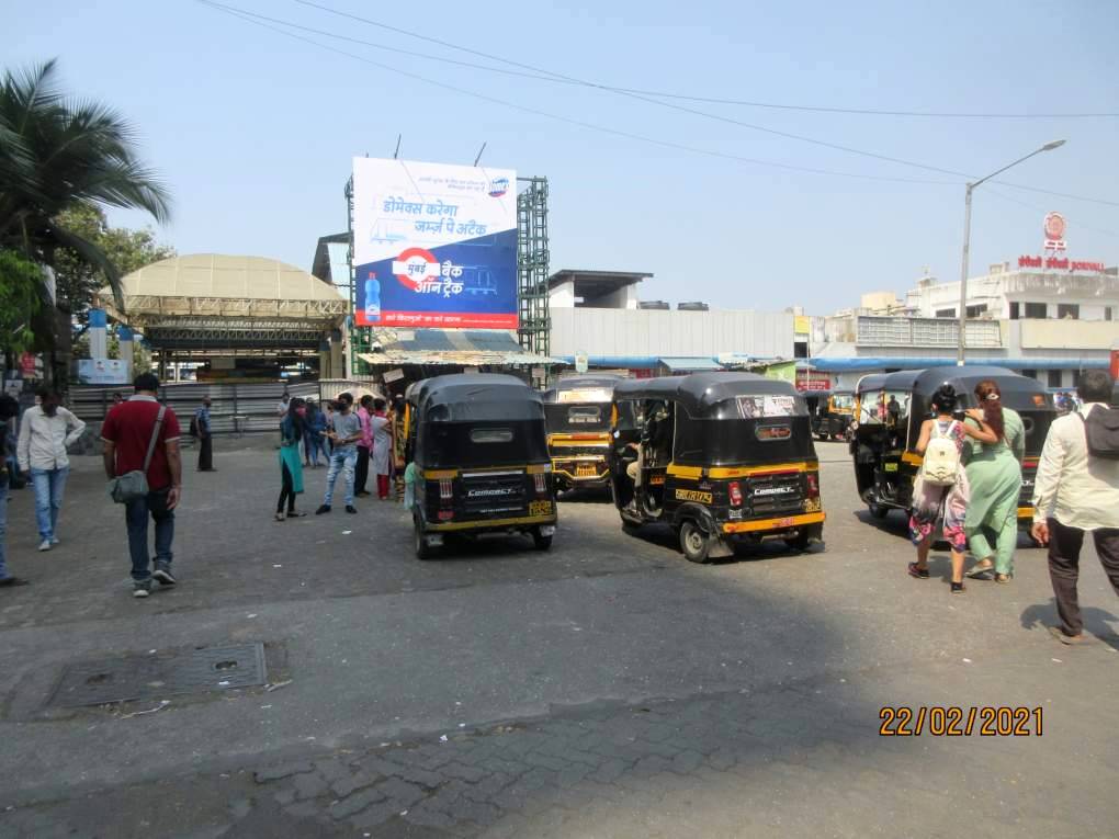 Outdoor Advertising image