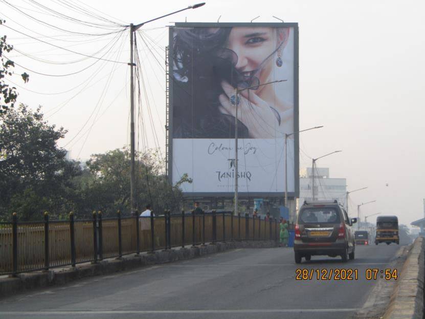 Outdoor Advertising image