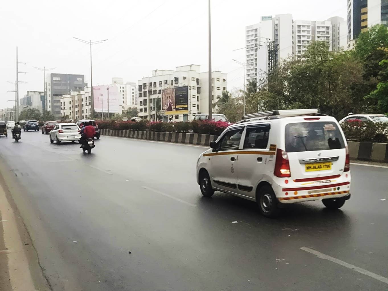 Outdoor Advertising image