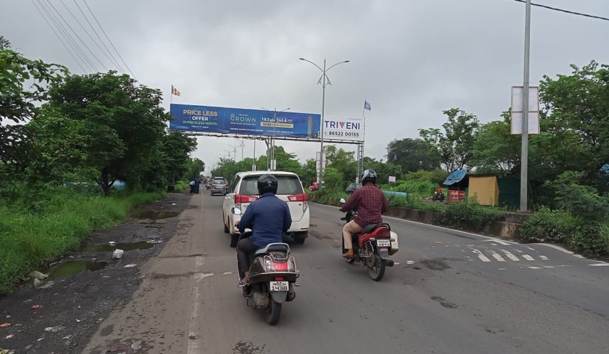 Outdoor Advertising image