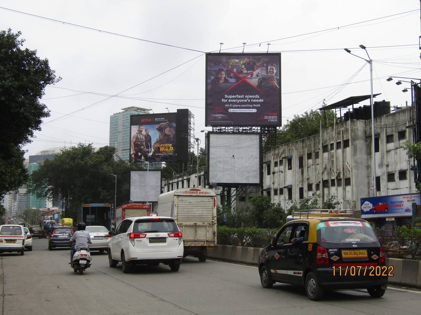 Outdoor Advertising image