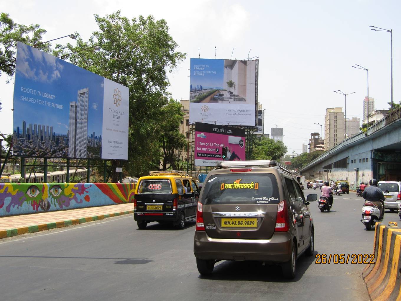 Outdoor Advertising image