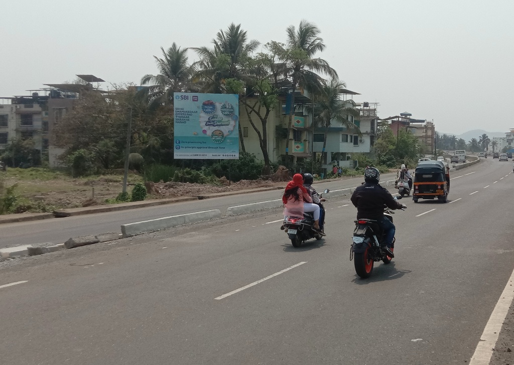 Outdoor Advertising image